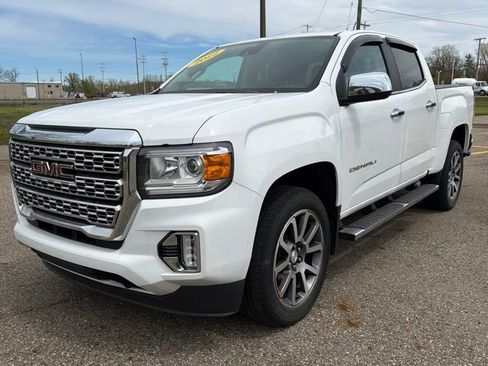 Used 2022 GMC Canyon Denali AWD/4WD image 1