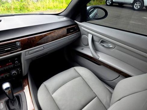 Used 2009 BMW 328i Convertible RWD image 33
