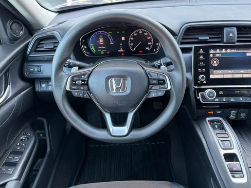 Certified 2019 Honda Insight EX image 16