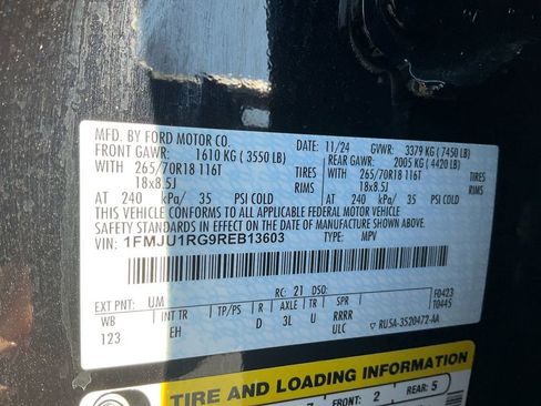 Certified 2024 Ford Expedition Timberline image 18