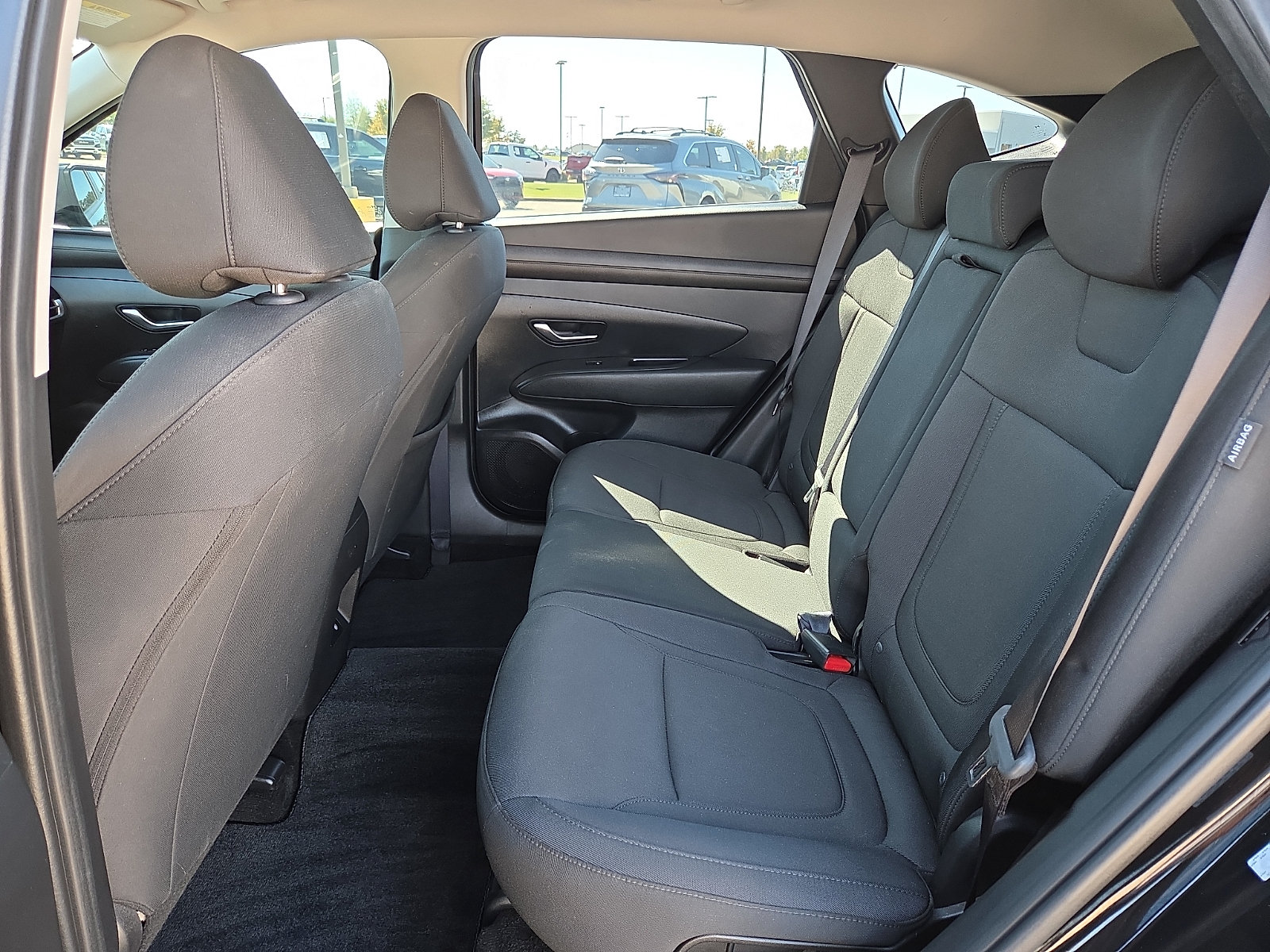 Used 2025 Hyundai Tucson SE FWD image 10