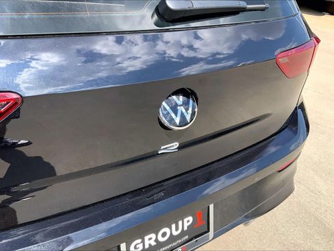 Used 2024 Volkswagen Golf R AWD/4WD image 28