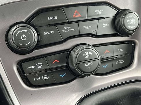 Used 2021 Dodge Challenger R/T w/ Plus Package image 28