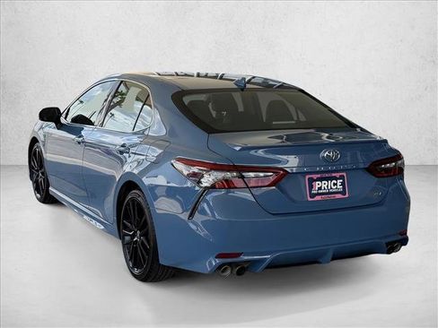 Used 2024 Toyota Camry XSE FWD image 3