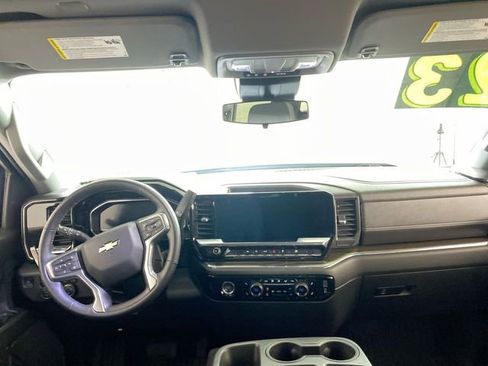 Used 2023 Chevrolet Silverado 1500 LT image 33