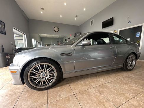 Used 2004 BMW M3 Coupe image 12