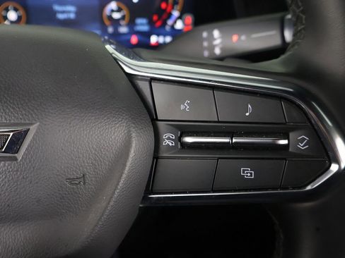 Used 2025 Chevrolet Tahoe Z71 AWD/4WD image 46
