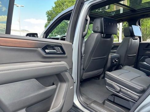 New 2026 GMC Yukon Denali w/ Denali Reserve Package AWD/4WD image 46