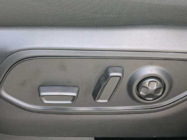 New 2026 Jeep Grand Cherokee Laredo X RWD image 22