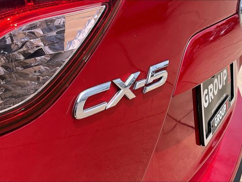 Used 2016 MAZDA CX-5 Touring FWD image 11