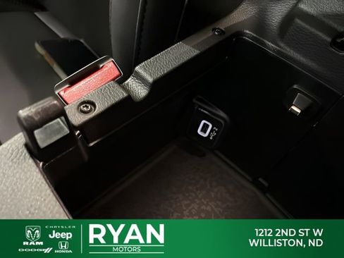 New 2026 Jeep Wrangler Unlimited Rubicon 392 w/ Quick Order Package 27X Moab AWD/4WD image 36