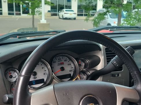 Used 2013 Chevrolet Silverado 1500 LT w/ All-Star Edition AWD/4WD image 9