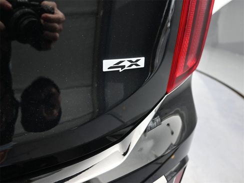 New 2025 Kia Telluride S image 10