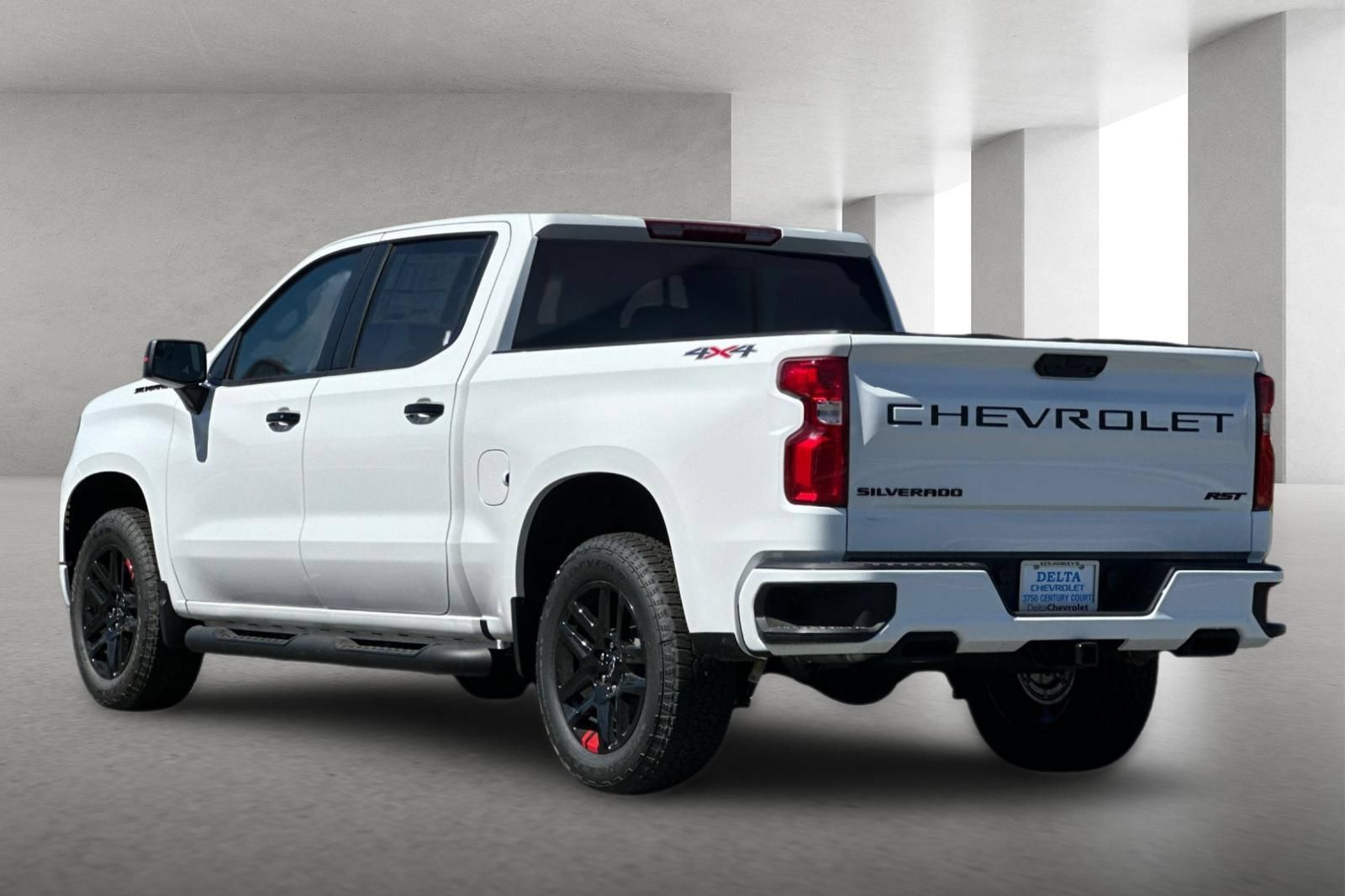 New 2026 Chevrolet Silverado 1500 RST w/ Redline Edition AWD/4WD image 6