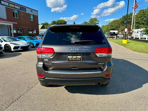Used 2017 Jeep Grand Cherokee Limited image 7