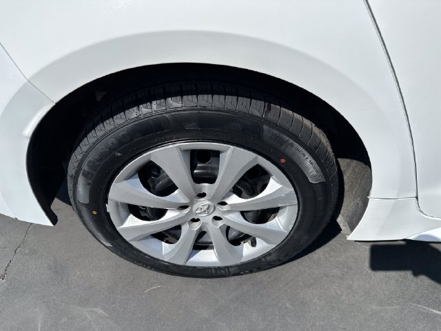 Used 2024 Toyota Corolla LE FWD image 10
