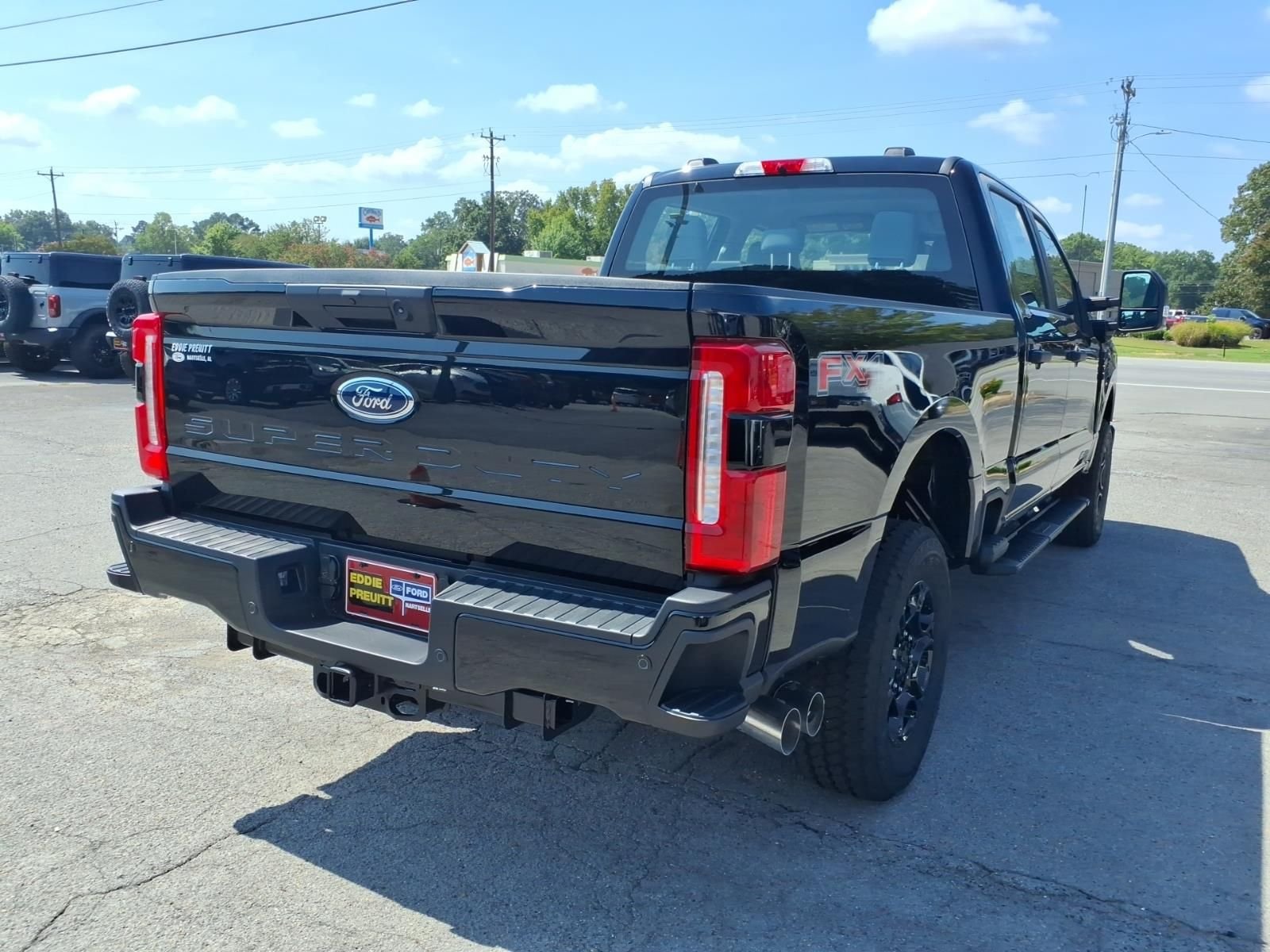 New 2026 Ford F250 XL w/ STX Appearance Package AWD/4WD image 4