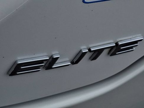 Certified 2023 Honda Pilot Elite image 31