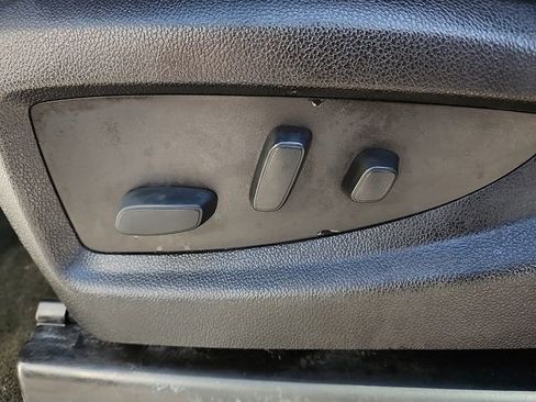 Used 2017 Chevrolet Silverado 2500 LT w/ LT Convenience Package image 13