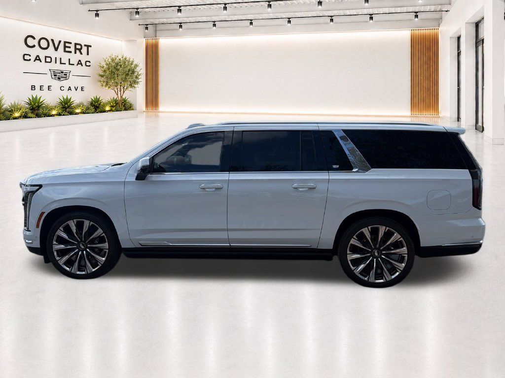 Used 2026 Cadillac Escalade ESV Luxury w/ Touring Package AWD/4WD image 9