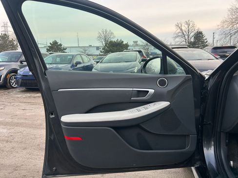Used 2025 Hyundai Sonata SEL image 18