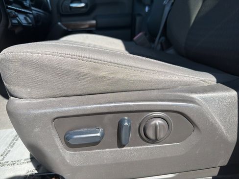 Used 2023 Chevrolet Silverado 2500 LT w/ Convenience Package image 16