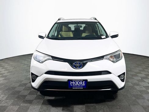 Used 2016 Toyota RAV4 XLE AWD/4WD image 2