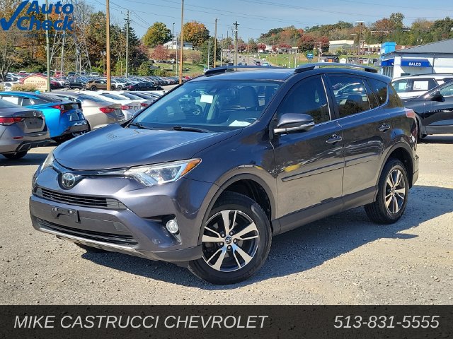 Used 2017 Toyota RAV4 XLE w/ Carpet Mat Package FWD image 1