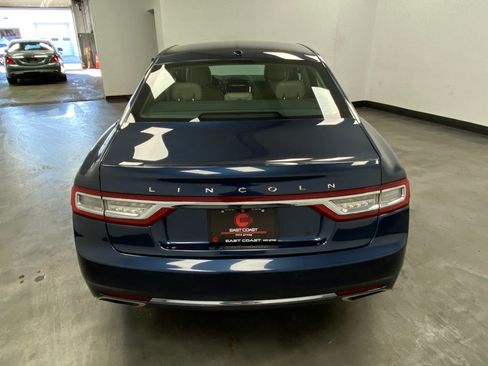 Used 2017 Lincoln Continental Select w/ Climate Package image 5