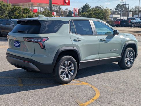 New 2026 Chevrolet Equinox LT w/ Safety and Technology Package image 4