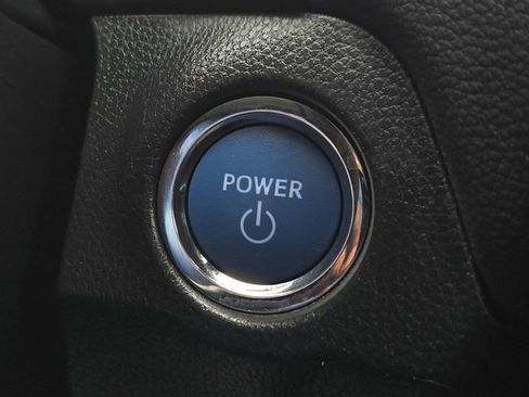 Certified 2021 Toyota RAV4 XLE w/ Convenience Package image 24