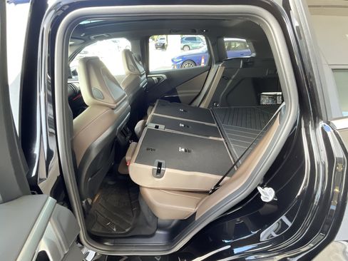 New 2026 BMW X3 xDrive30 w/ Premium Package image 30