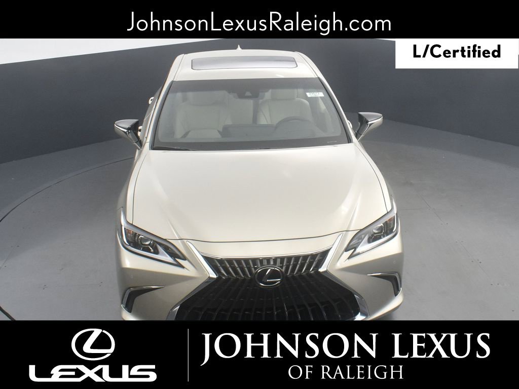 Used 2025 Lexus ES 300h w/ Technology Package FWD image 24