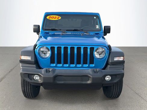 Used 2022 Jeep Wrangler Sport AWD/4WD image 9