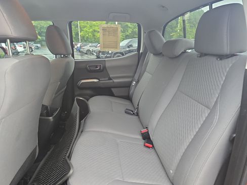 Used 2023 Toyota Tacoma SR5 w/ Technology Package RWD image 14