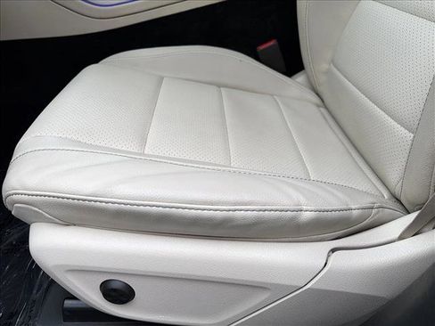 Used 2022 Mercedes-Benz GLE 350 image 12