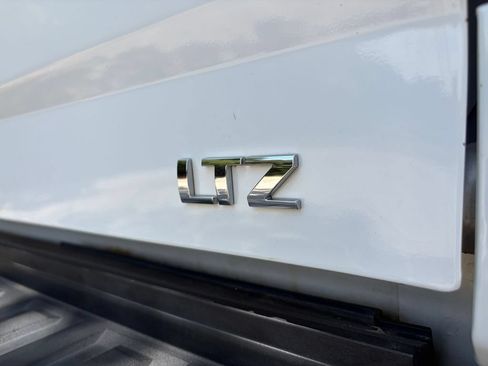 Used 2018 Chevrolet Silverado 2500 LTZ w/ Duramax Plus Package AWD/4WD image 26