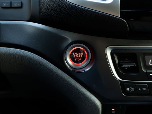 Used 2016 Honda Pilot EX-L image 28