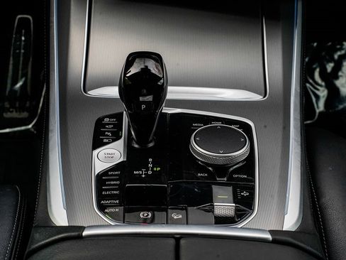 Used 2022 BMW X5 xDrive45e w/ M Sport Package image 15