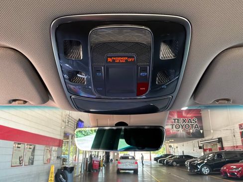 Used 2026 Genesis GV80 2.5T AWD/4WD image 19