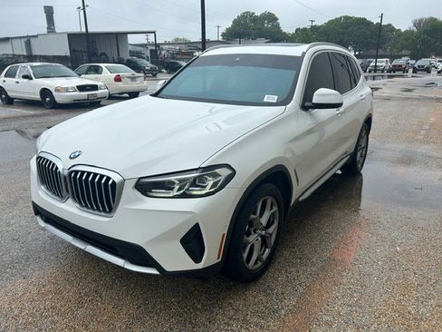 Used 2024 BMW X3 sDrive30i w/ Convenience Package RWD image 5