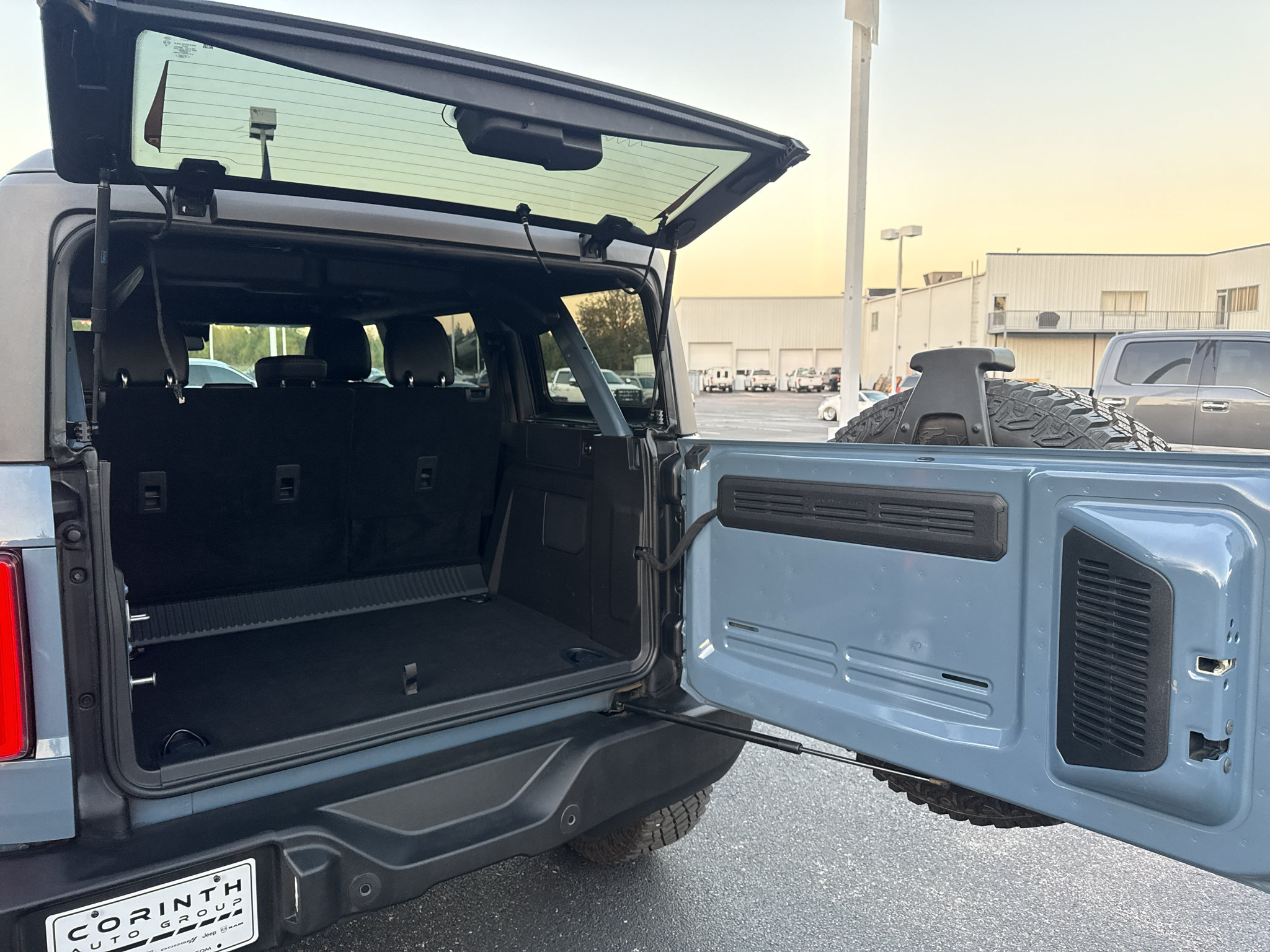 Used 2024 Ford Bronco Wildtrak AWD/4WD image 12