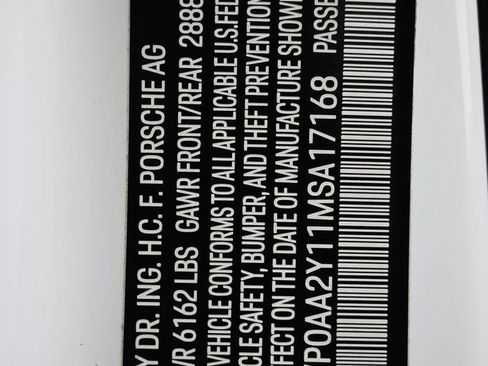 Used 2021 Porsche Taycan image 44