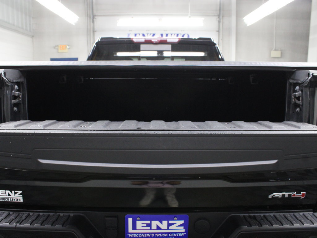 Used 2024 GMC Sierra 1500 AT4 w/ Technology Package AWD/4WD image 49