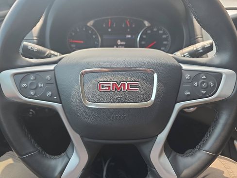 Used 2024 GMC Terrain SLT FWD image 15