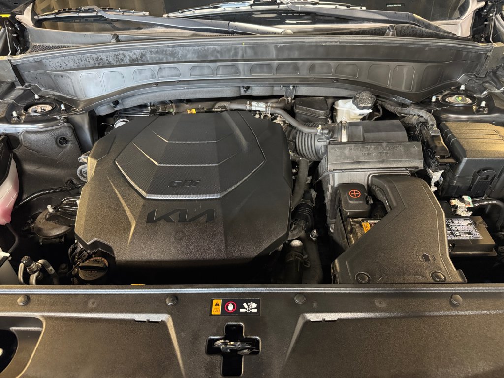 Certified 2024 Kia Telluride S w/ S Sunroof Package AWD/4WD image 27