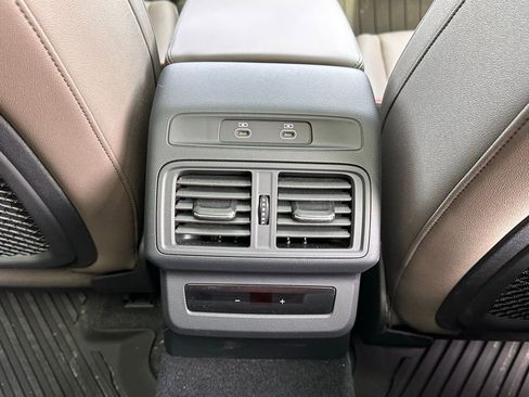 Used 2025 Audi Q5 Premium image 20