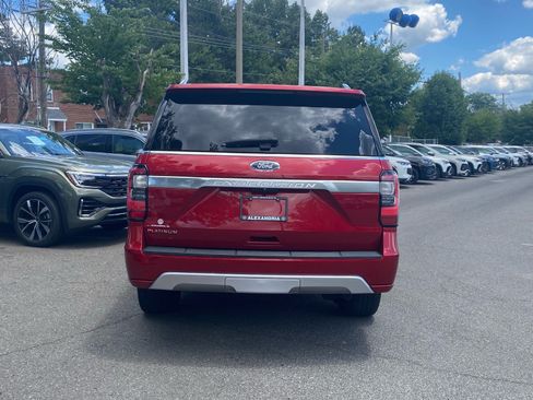 Used 2021 Ford Expedition Platinum RWD image 4