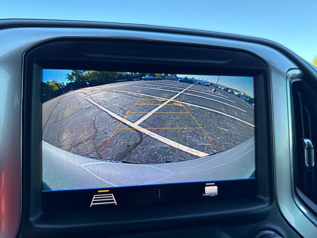 Used 2021 Chevrolet Silverado 1500 LT AWD/4WD image 20