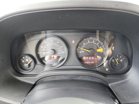 Used 2017 Jeep Patriot Latitude image 38